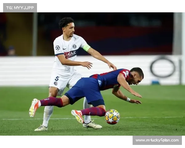 巴黎圣日耳曼2-1险胜巴黎FC，登贝莱制胜球助球队取四连胜