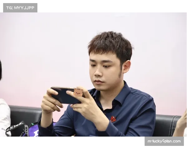 教练动态：某队首席防守助教因理念不合离职，或引发战术体系调整